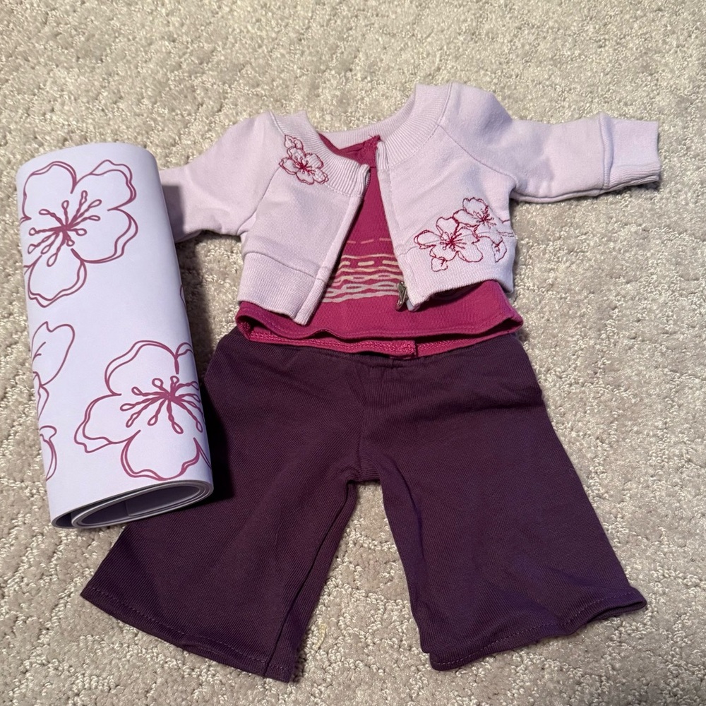 American Girl - Yoga Gear